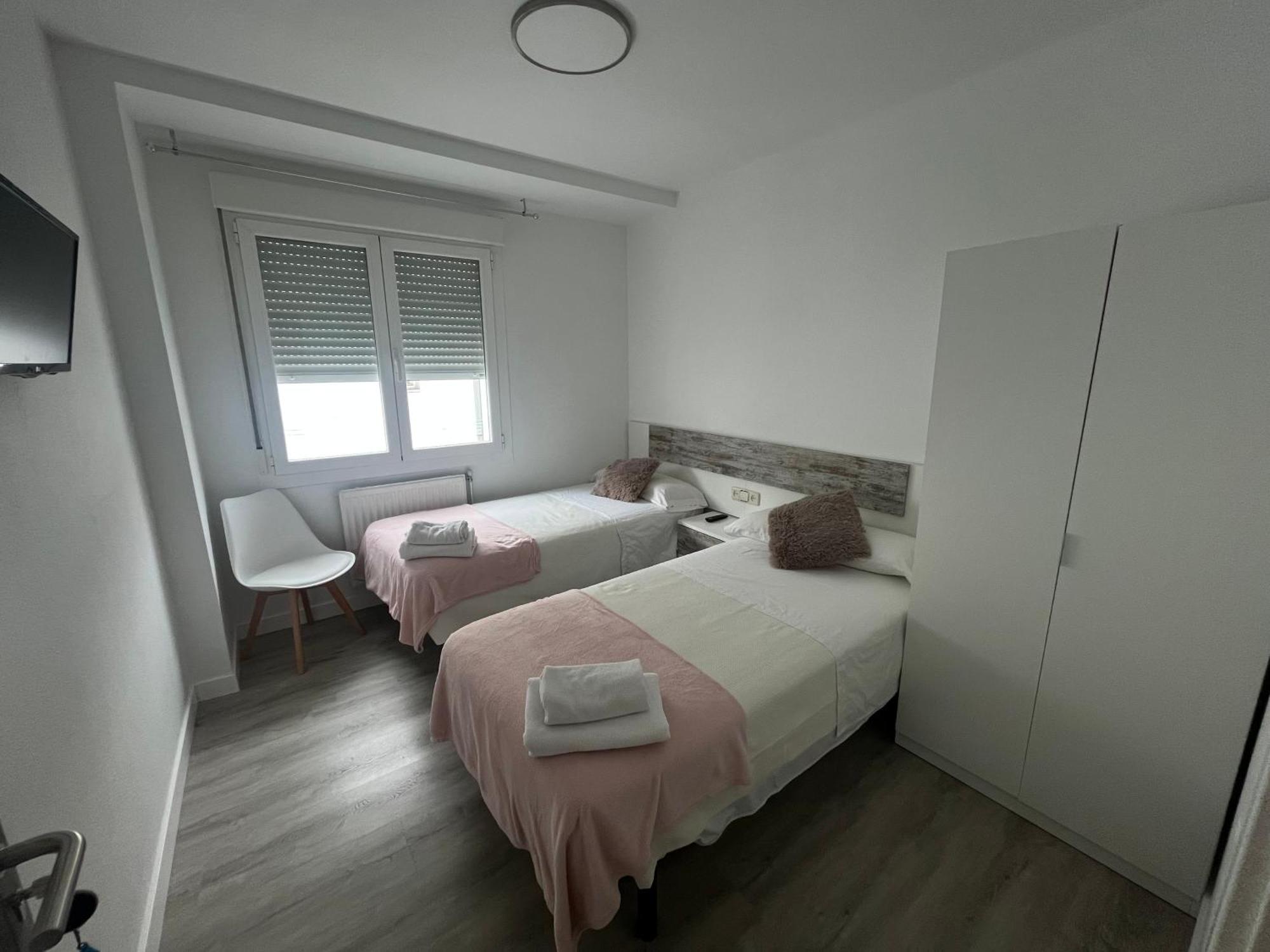 Pension Luzia - Optional Auto Check-In Pamplona Ngoại thất bức ảnh